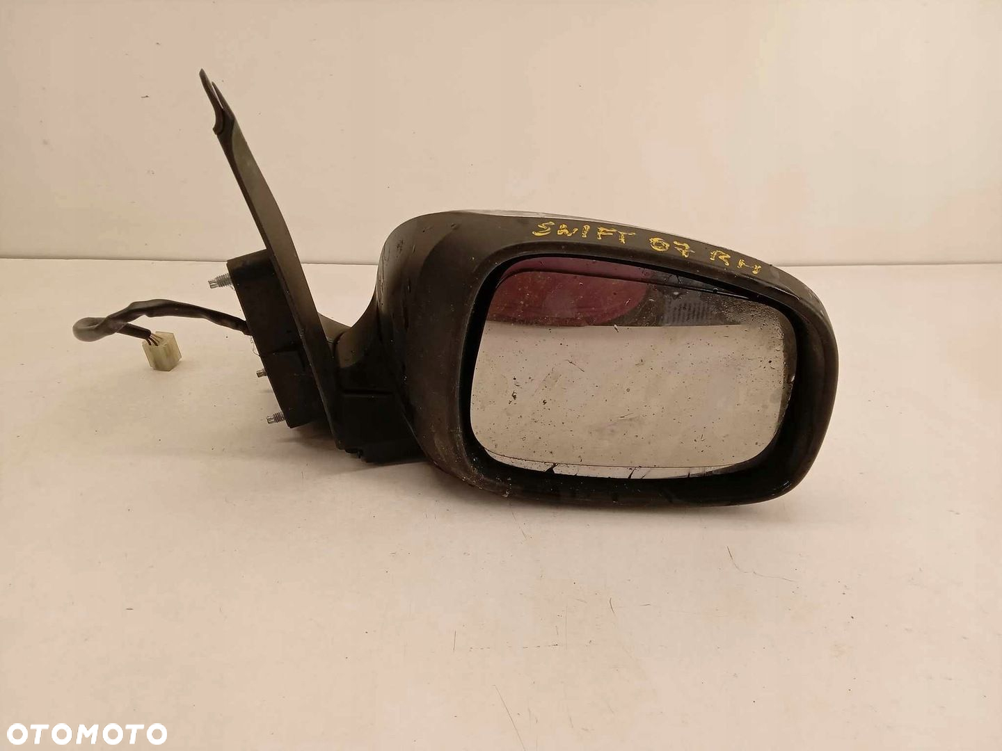 LUSTERKO PRAWE PRZÓD SUZUKI SWIFT 5 PIN - 2
