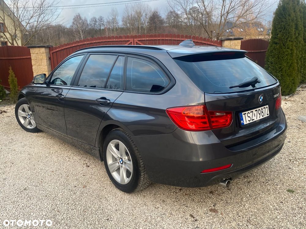 BMW Seria 3 2012 photo 5
