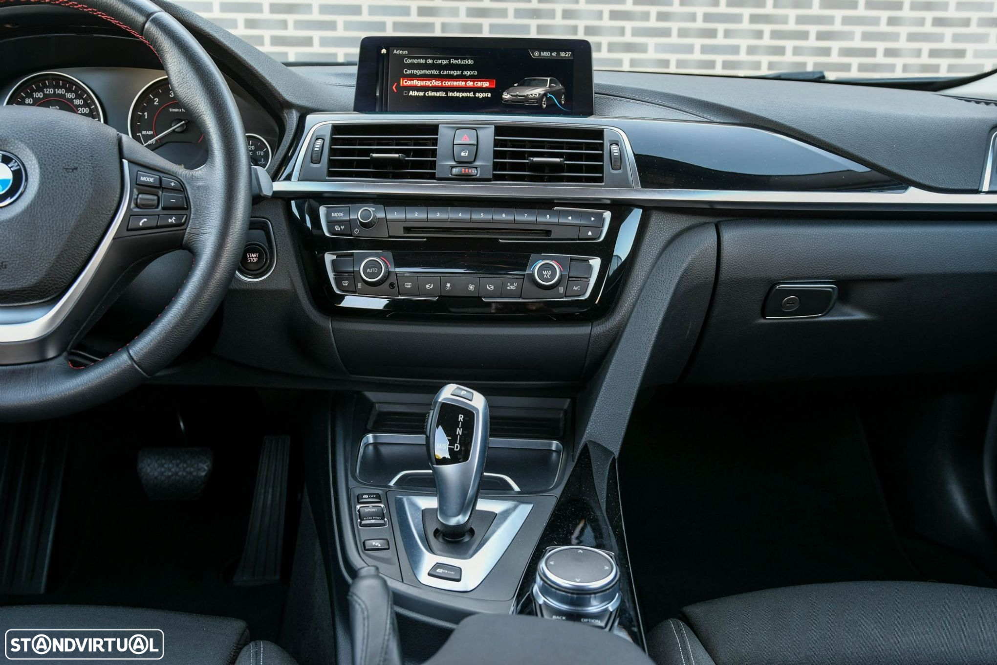 BMW 330 e iPerformance Line Sport - 29