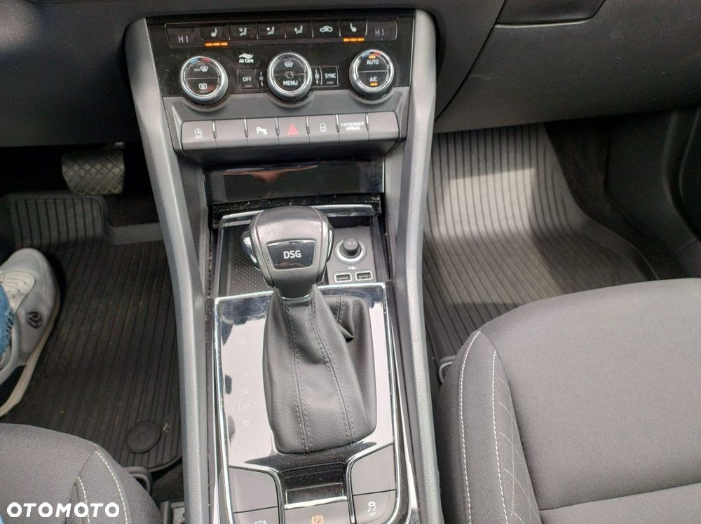 Skoda Karoq - 17