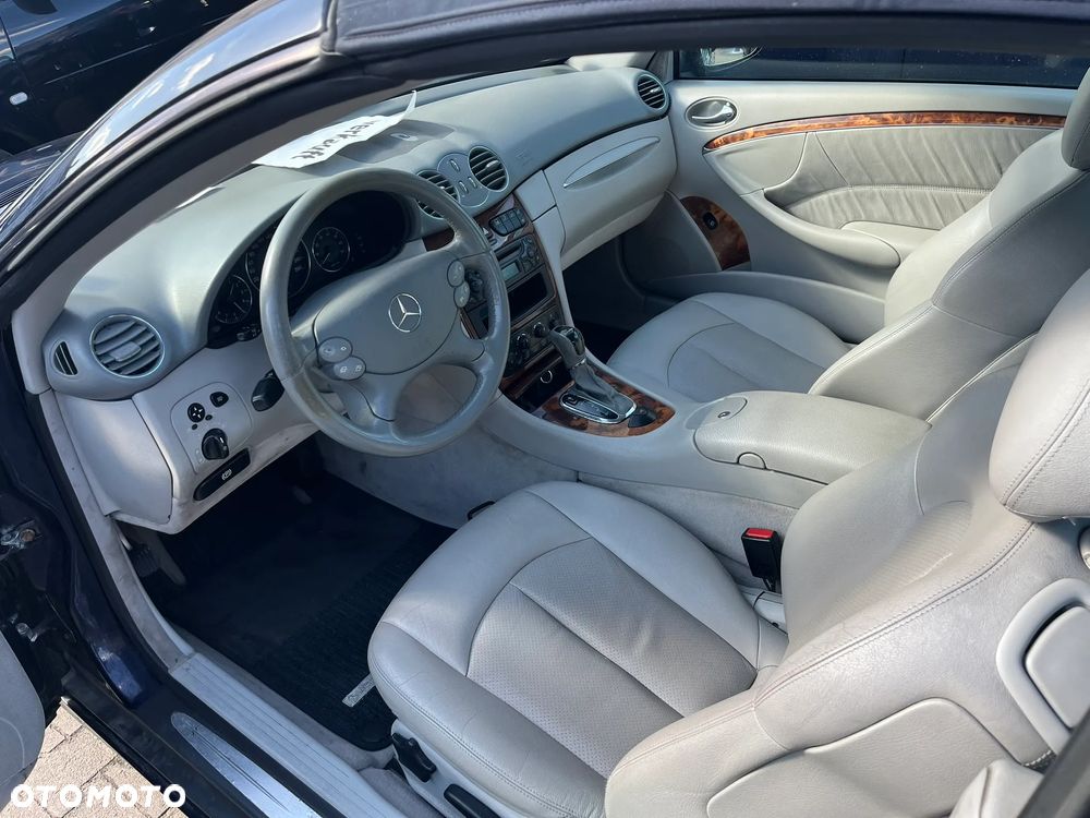 Mercedes-Benz CLK - 5