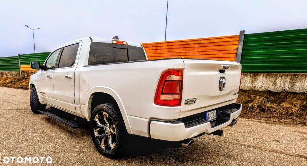 RAM 1500 Crew Cab Laramie - 8