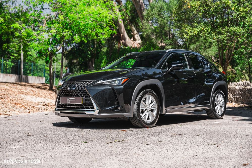 Lexus UX 250h Executive+ - 8