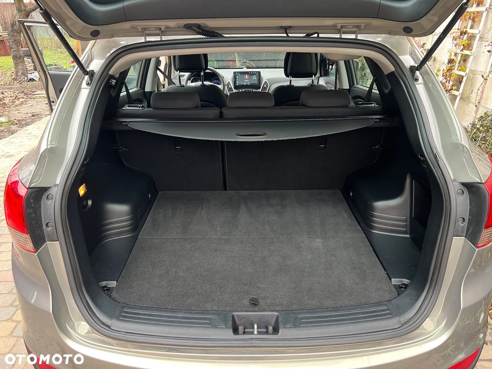 Hyundai ix35 1.7 CRDi Premium 2WD - 11