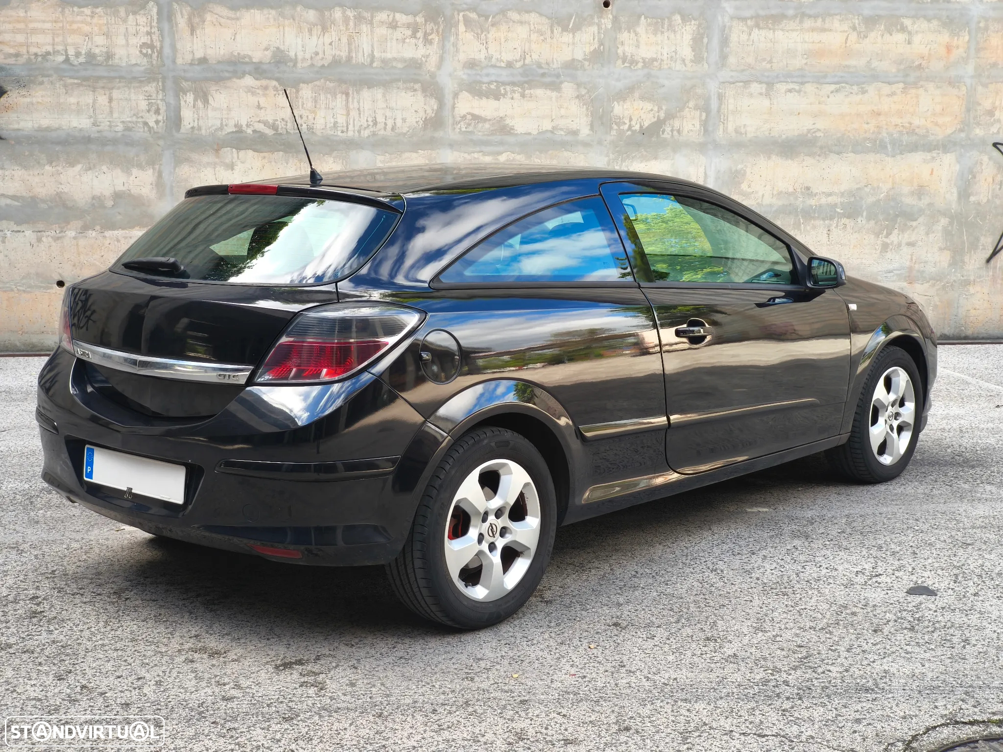 Opel Astra GTC 1.3 CDTi - 2