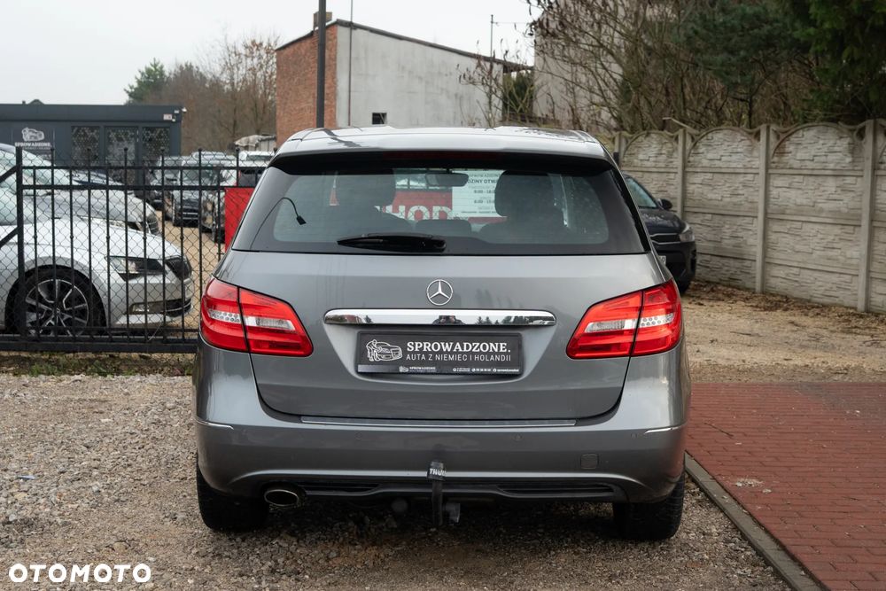 Mercedes-Benz Klasa B 180 BlueEFFICIENCY Edition - 7