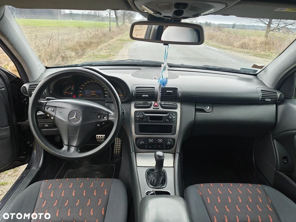 Mercedes-Benz Klasa C 220 CDI - 6