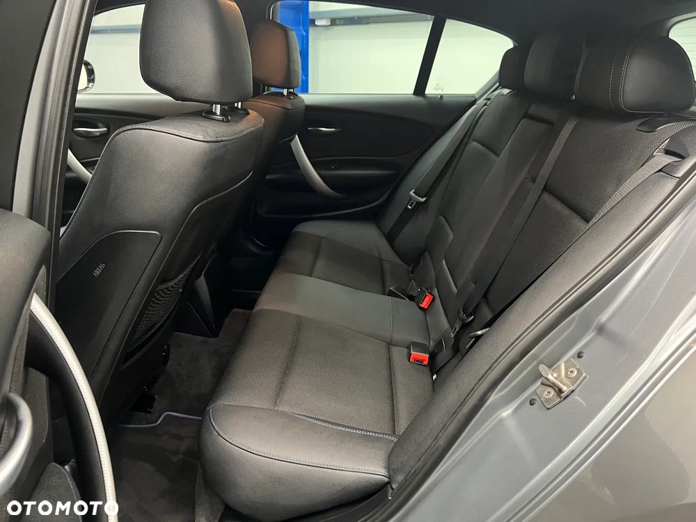 BMW Seria 1 - 29