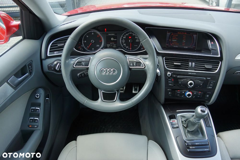 Audi A4 Limousine 2.0 TDI DPF clean diesel quattro S line Sportpaket - 12