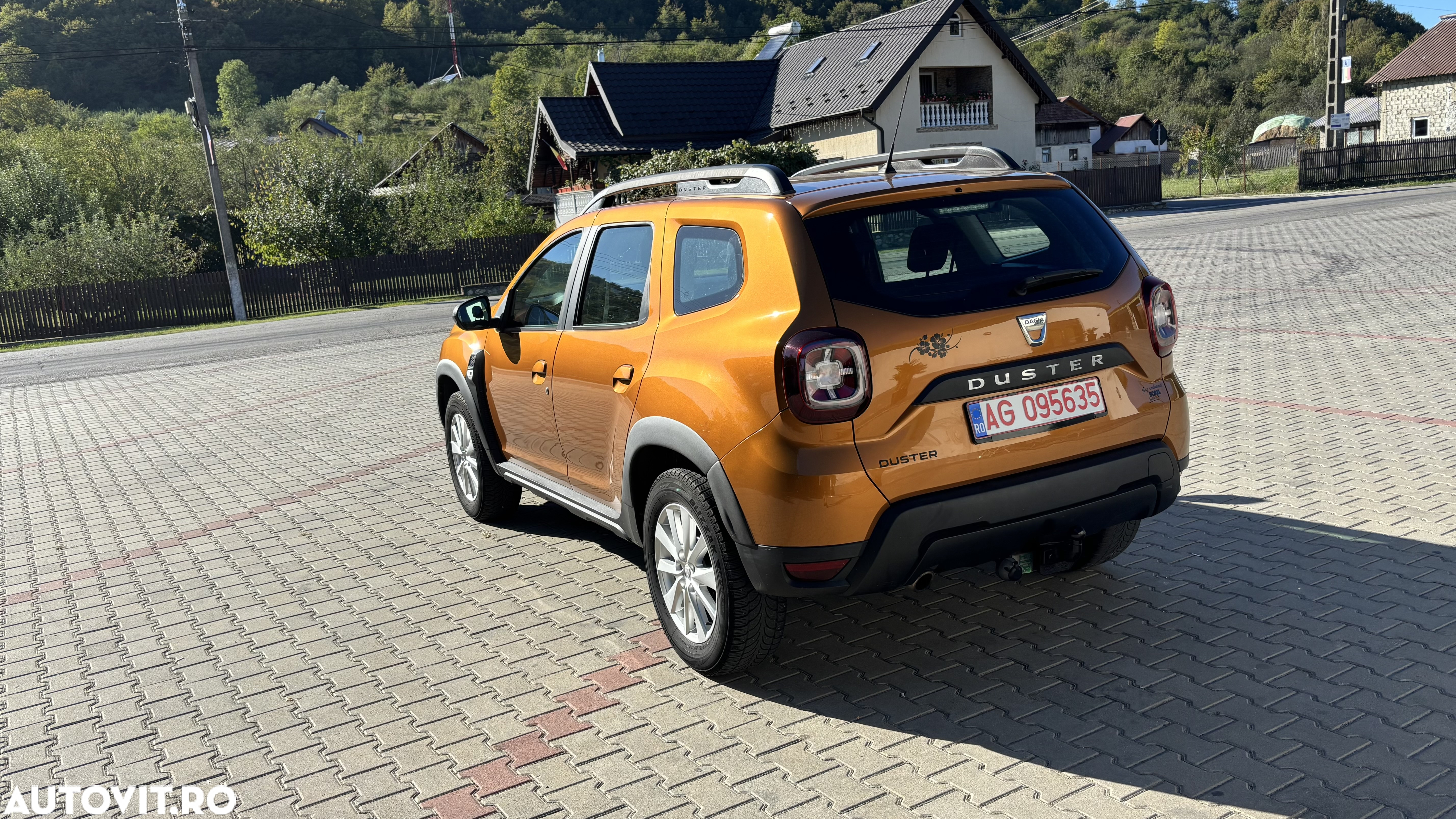 Dacia Duster 1.6 4x2 Laureate - 12