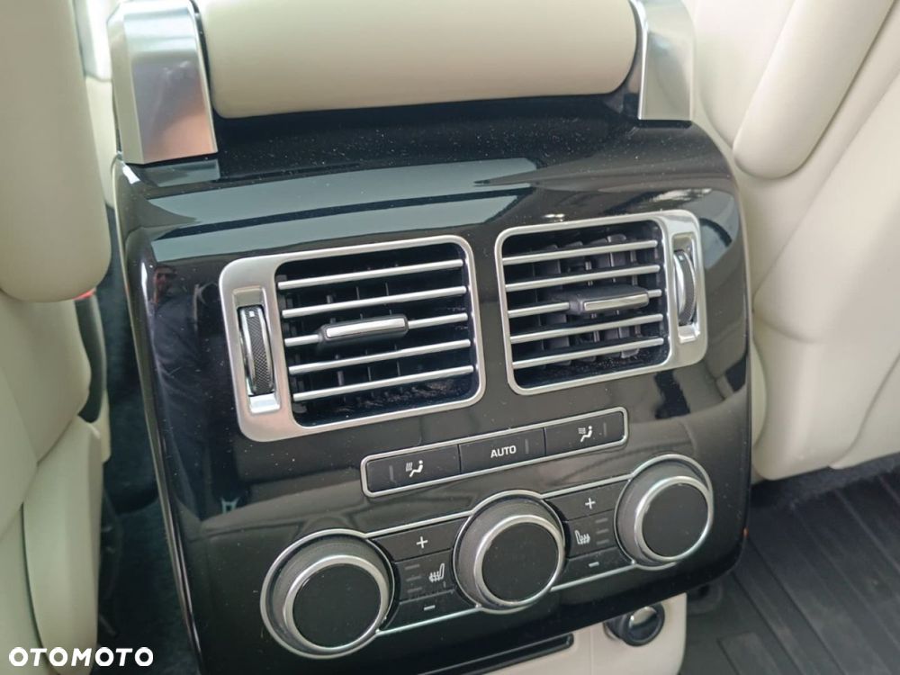 Land Rover Range Rover - 32