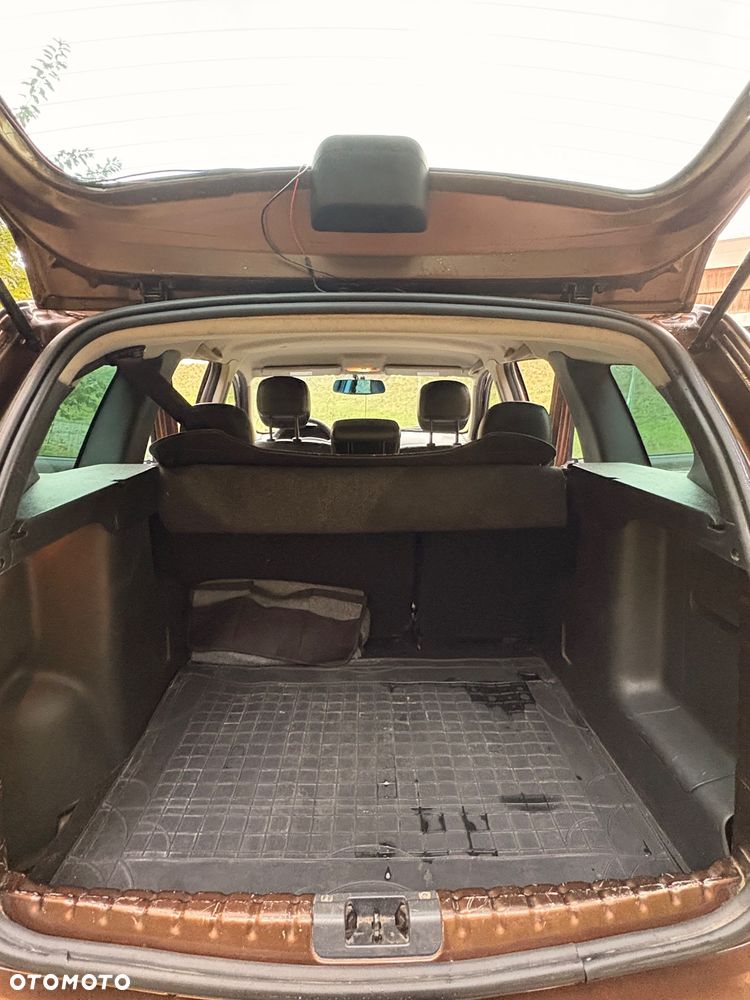 Dacia Duster 1.5 dCi Laureate - 7