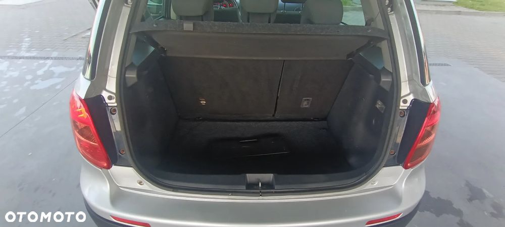 Fiat Sedici 1.6 16V 4x4 Luxury - 17