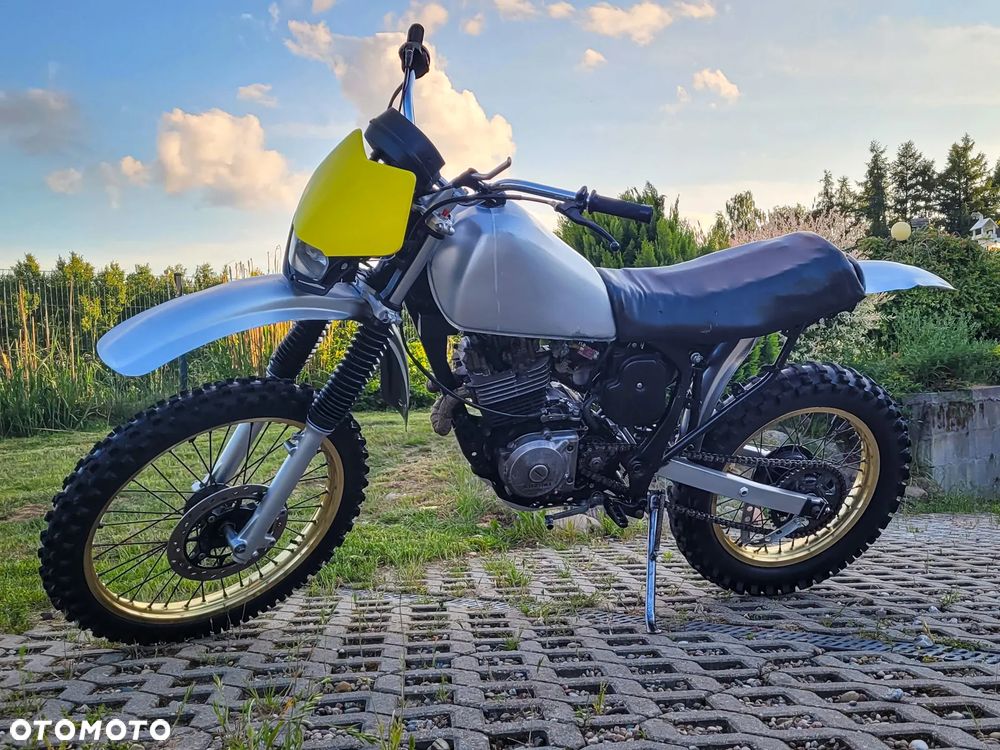 Suzuki DR - 3