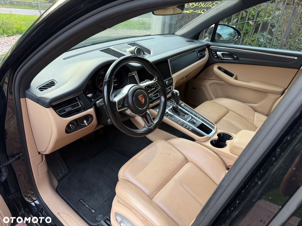 Porsche Macan PDK - 26