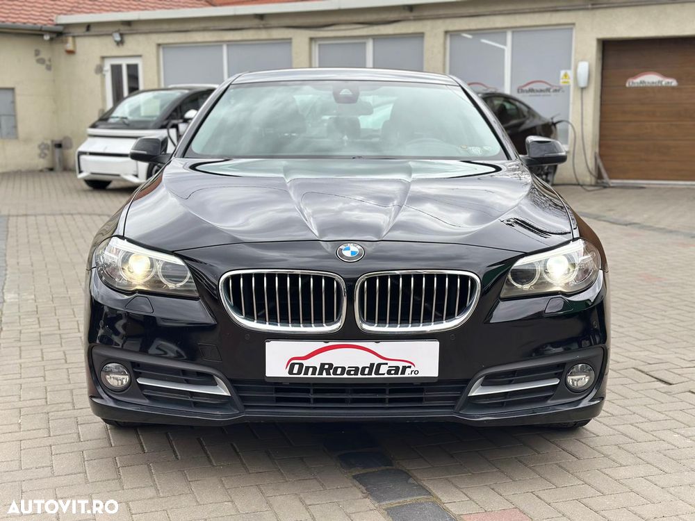 BMW Seria 5 520d Aut. - 11