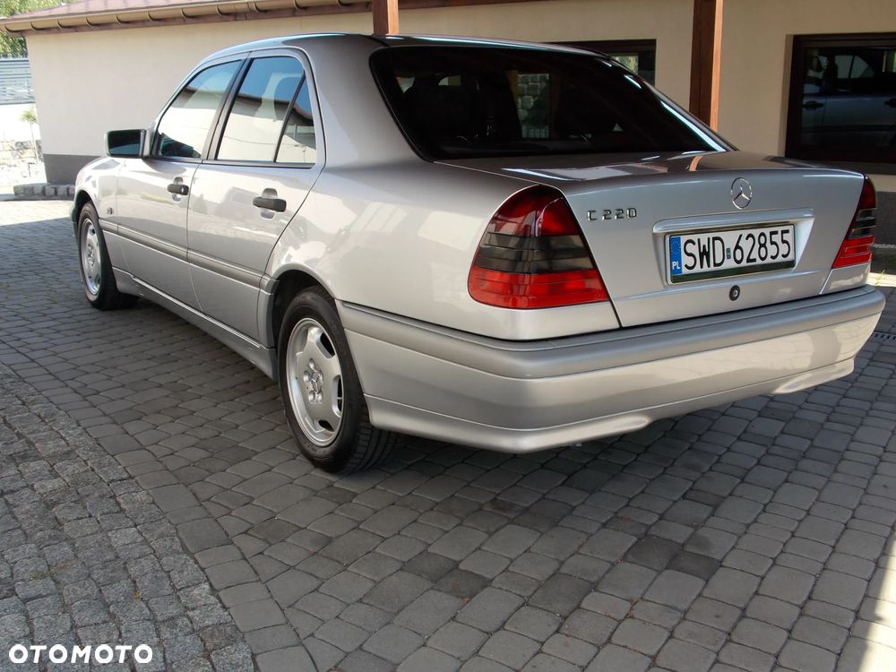 Mercedes-Benz Klasa C 220 D Elegance - 2