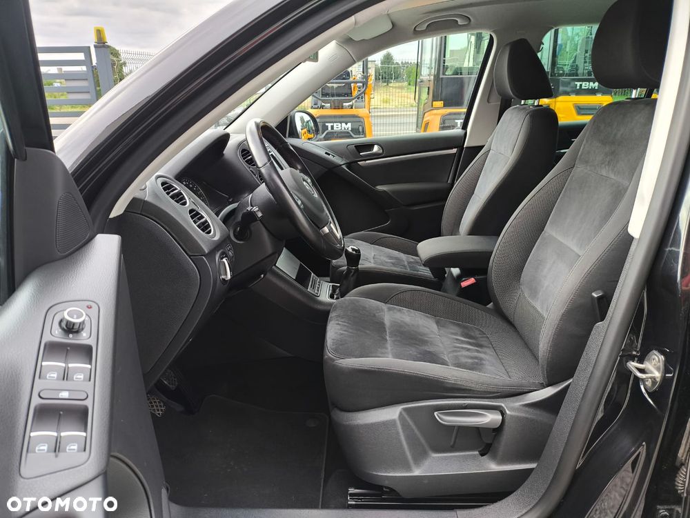 Volkswagen Tiguan - 13