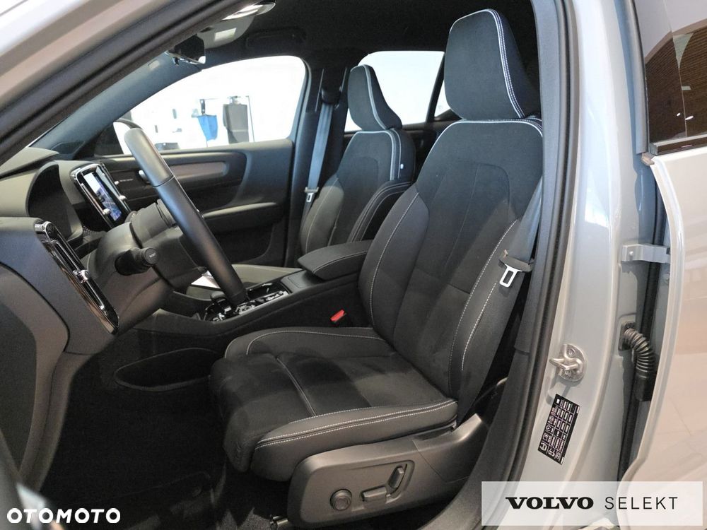 Volvo XC 40 - 11