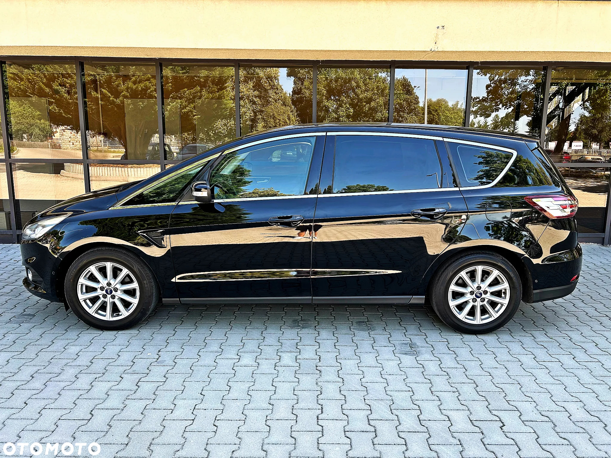 Ford S-Max 2.0 TDCi Titanium - 8