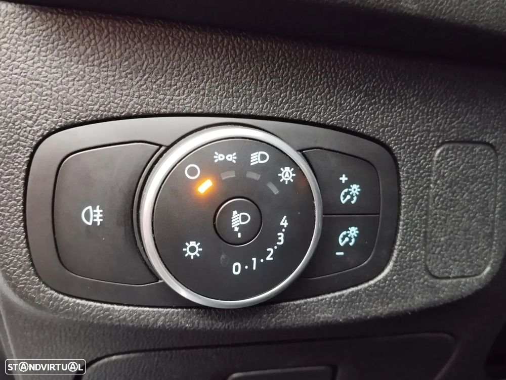 Ford Focus 1.0 EcoBoost Business - 13