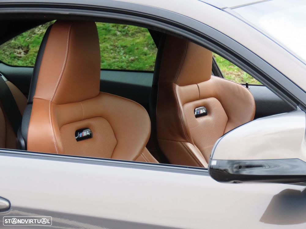 BMW M4 CS - 13