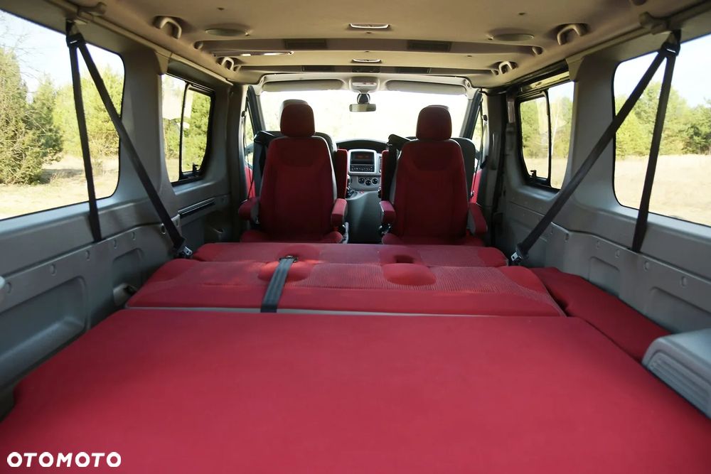 Opel Vivaro - 20