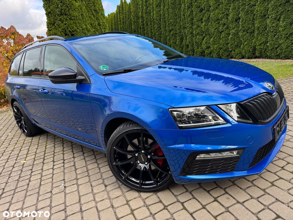 Skoda Octavia 2.0 TDI DSG RS - 9