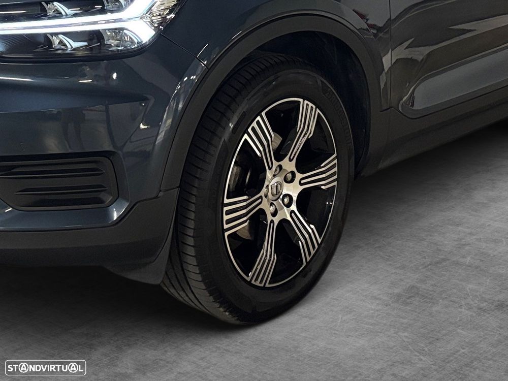 Volvo XC 40 1.5 T2 Inscription Geartronic - 19