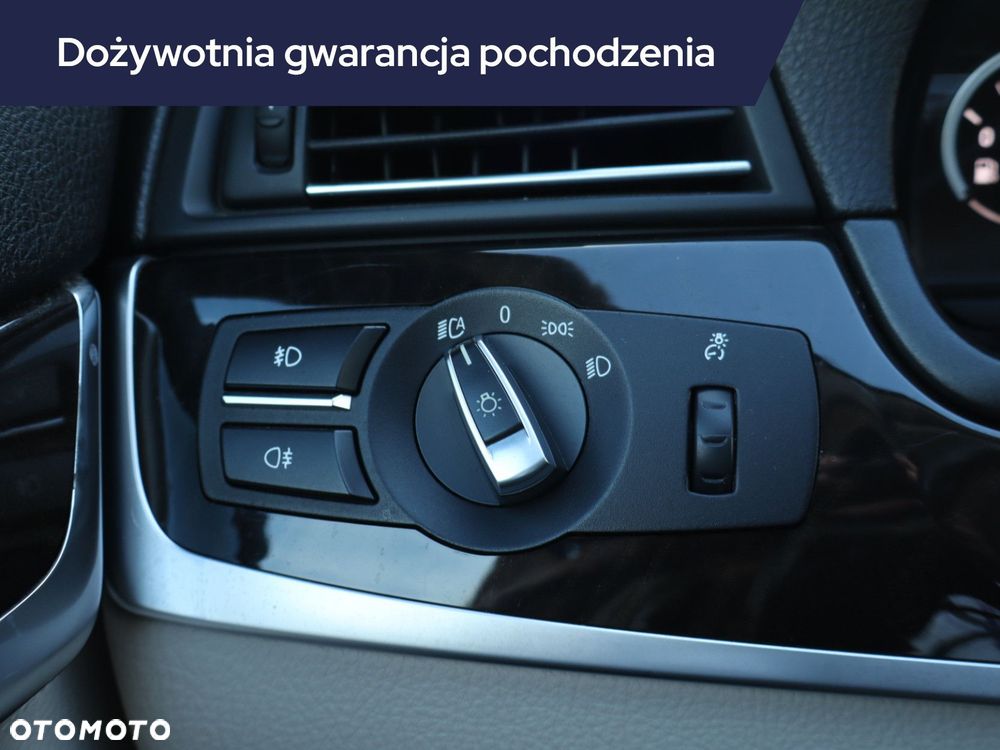 BMW Seria 5 - 25