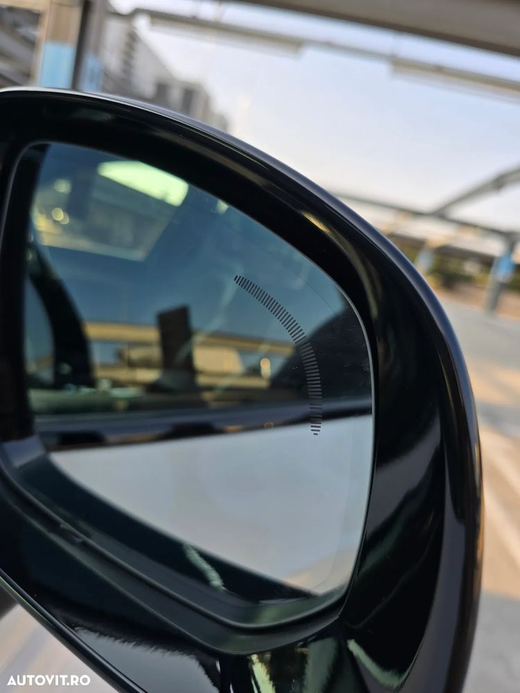 Volvo XC 90 T8 eAWD R-Design - 28