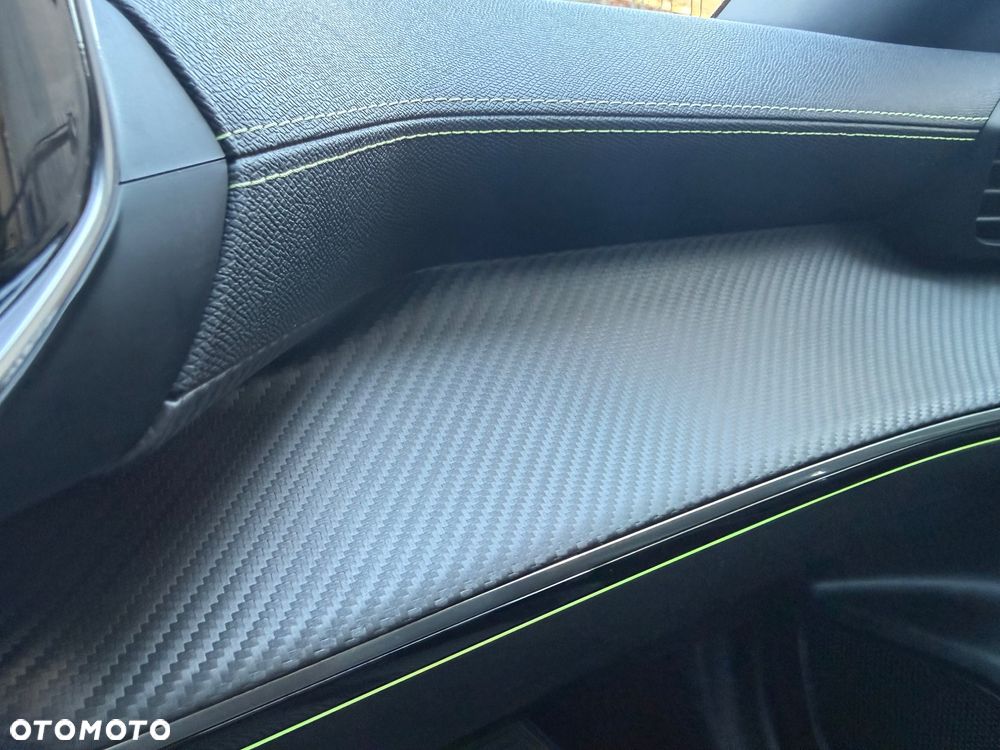 Peugeot 2008 1.5 BlueHDi GT Pack S&S EAT8 - 18