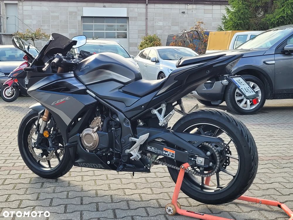 Honda CBR - 18