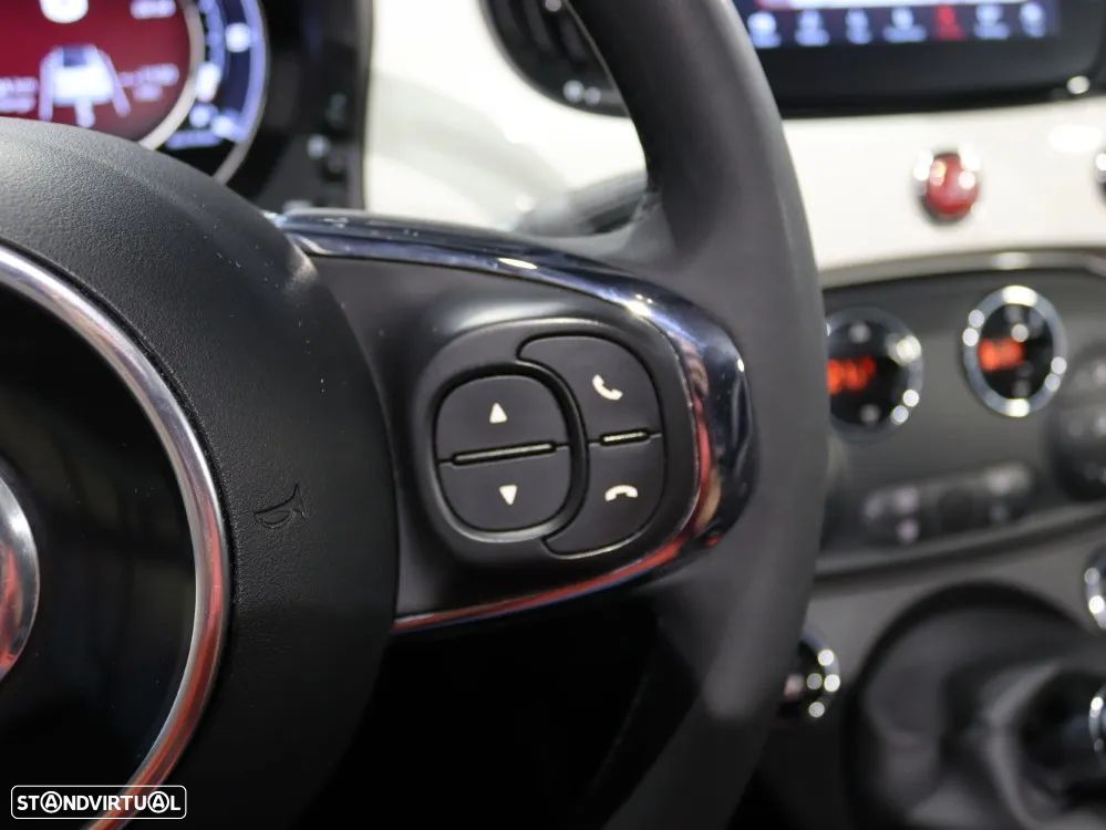 Fiat 500C 1.0 Hybrid Lounge - 19