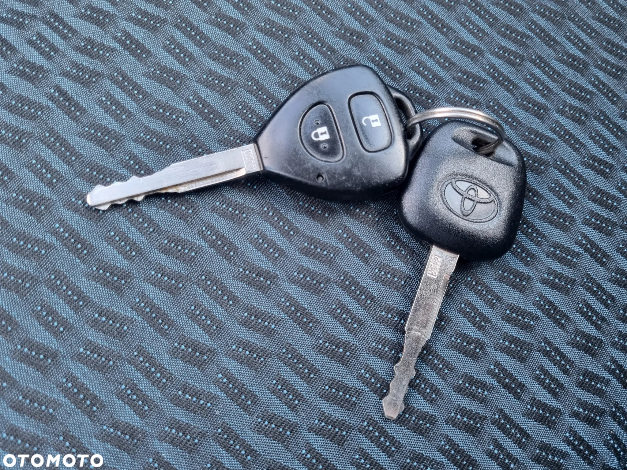 Toyota Yaris 1.0 Life - 18