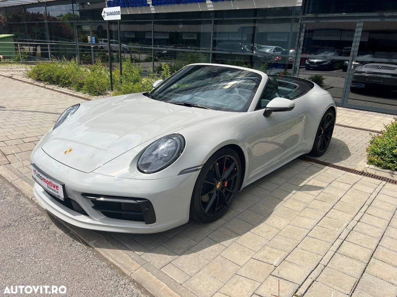 Porsche 911 Carrera 4S Cabriolet PDK - 8