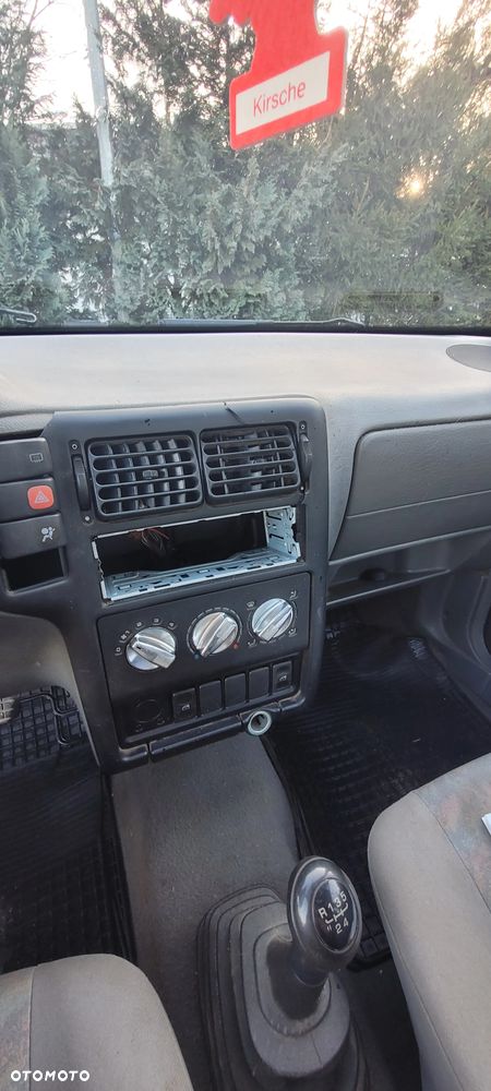 Volkswagen Caddy B Mixt - 15