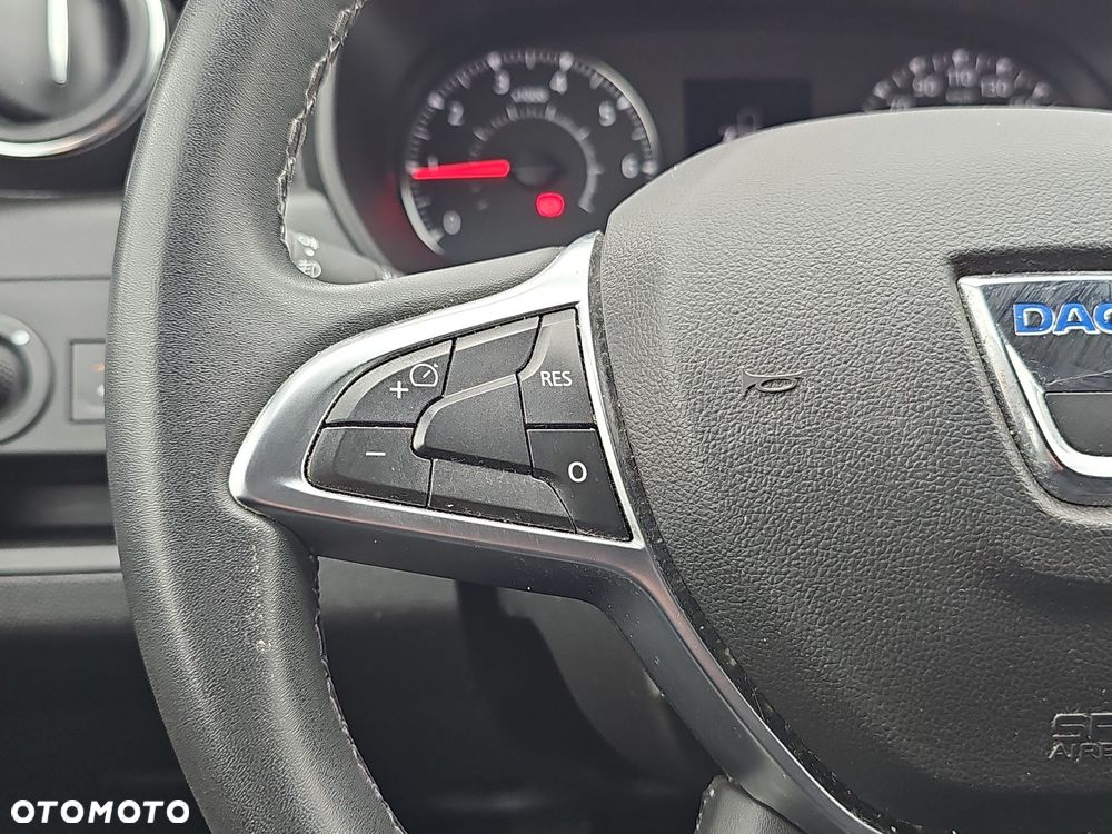 Dacia Duster 1.6 SCe Prestige - 14