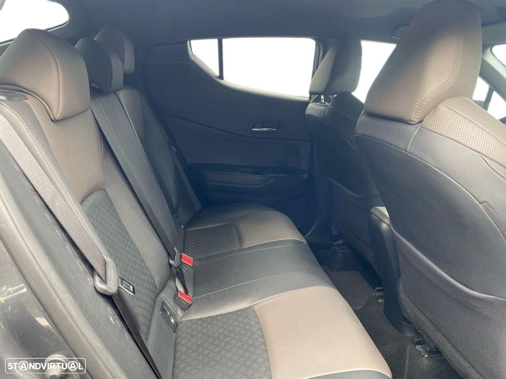 Toyota C-HR 1.8 HSD Exclusive+P.Luxury - 9