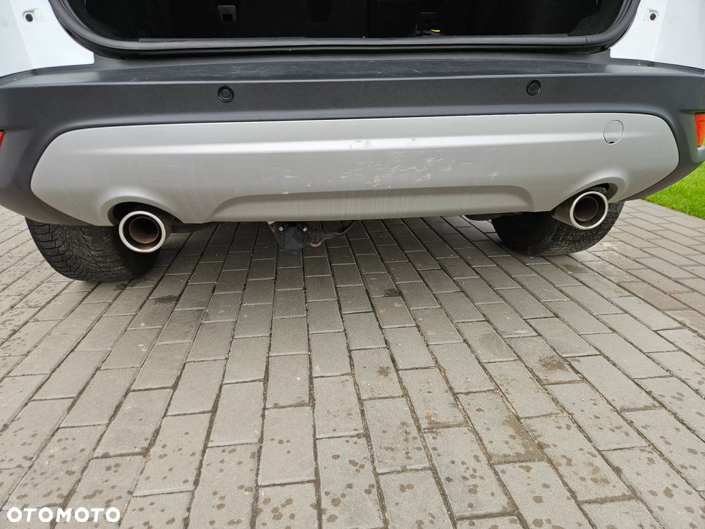 Ford Kuga 2.0 TDCi 4x4 Titanium - 21