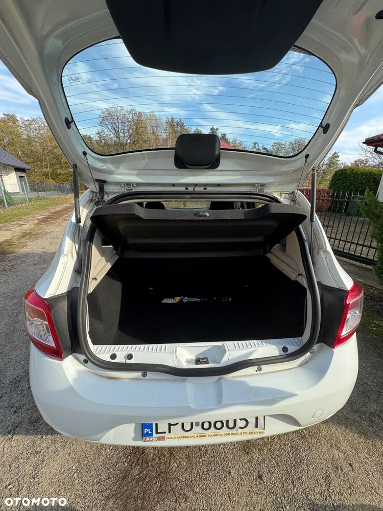 Dacia Sandero 1.2 16V 75 Laureate - 12
