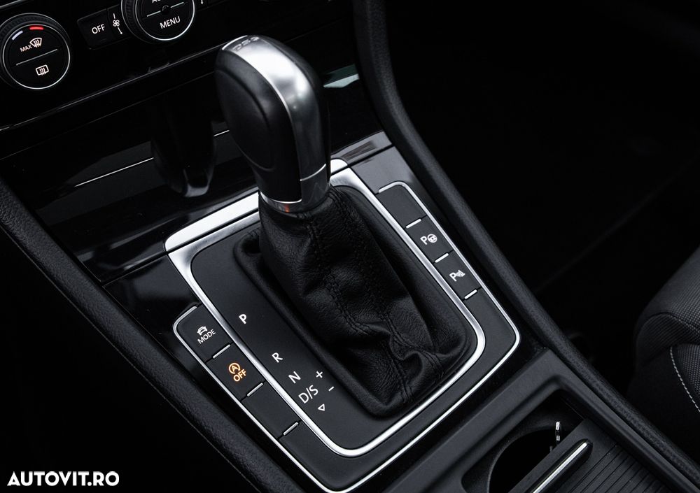 Volkswagen Golf 2.0 TDI (BlueMotion Technology) DSG Highline - 9