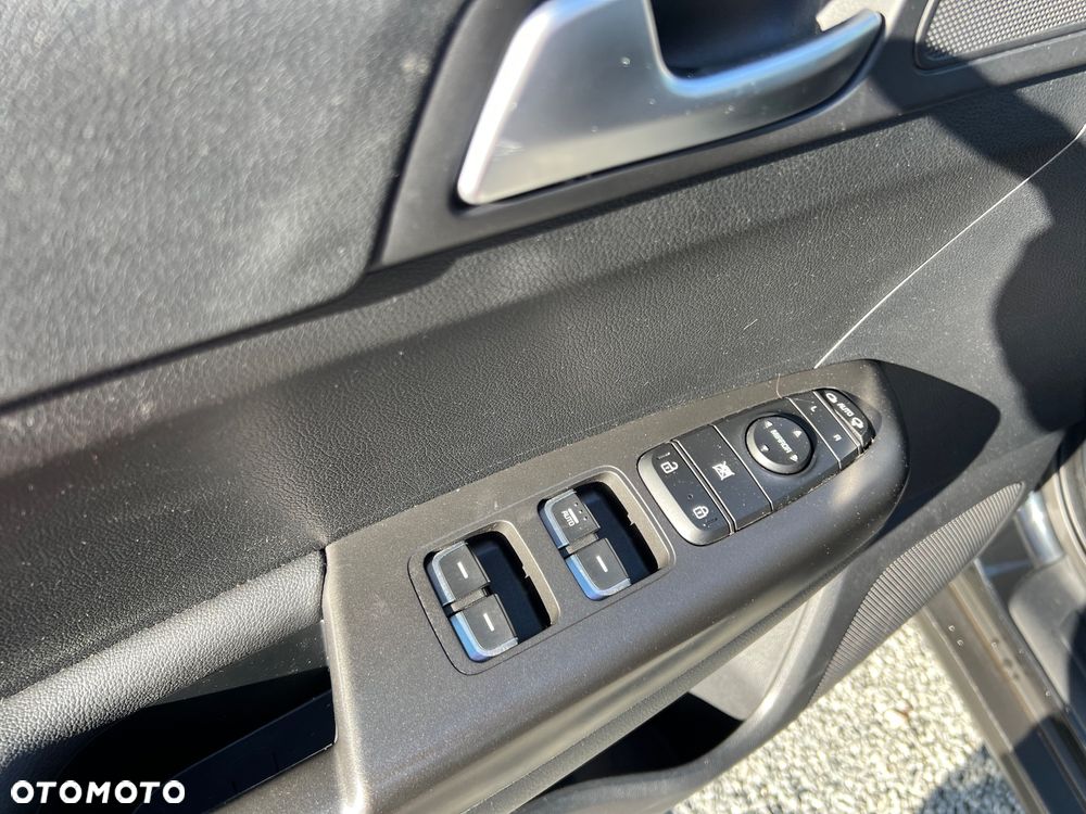 Kia Sportage 1.6 GDI 2WD VISION - 24