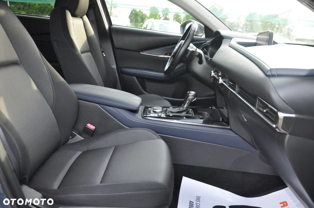 Mazda CX-30 SKYACTIV-X 2.0 M-Hybrid SELECTION - 32