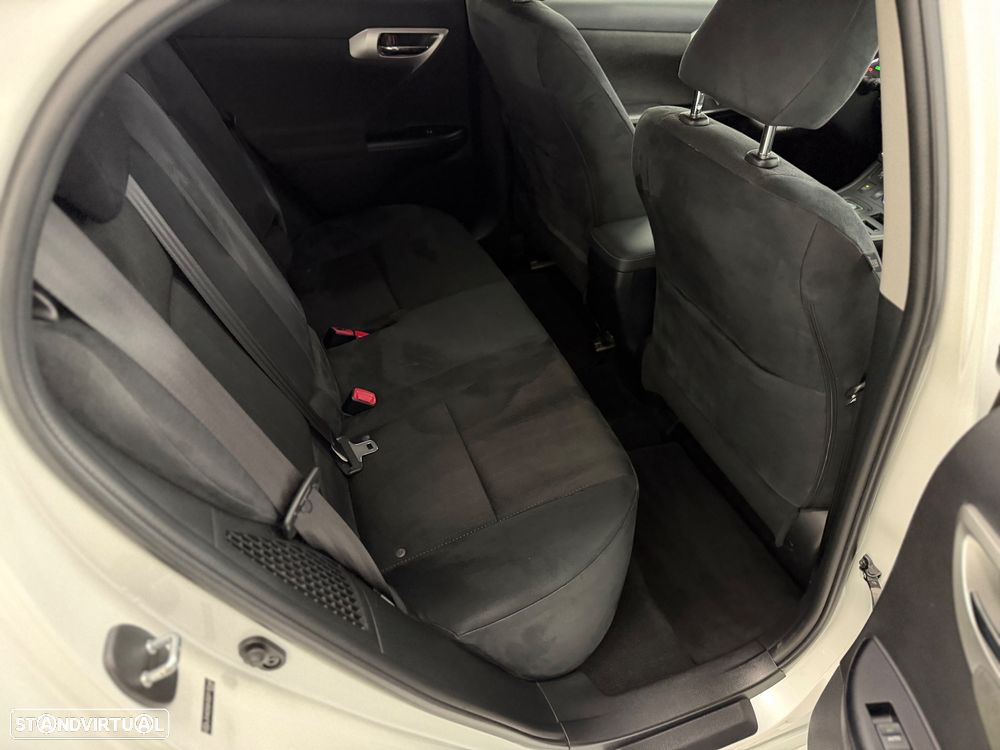 Lexus CT 200h Business - 29