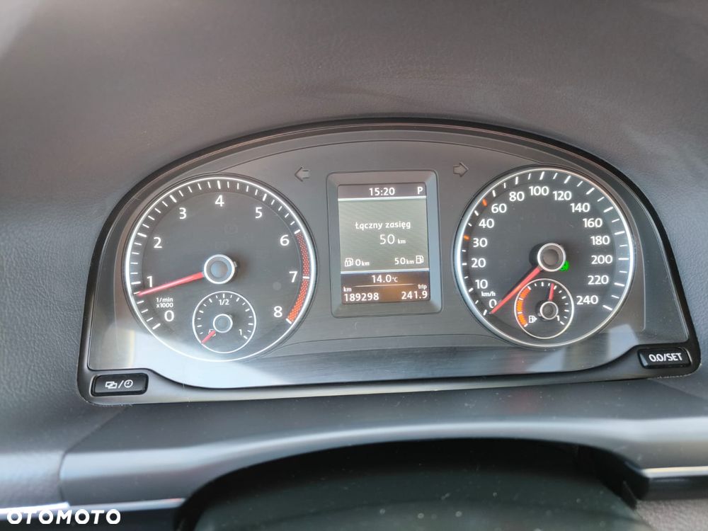 Volkswagen Touran 1.4 TSI EcoFuel DSG Comfortline - 27