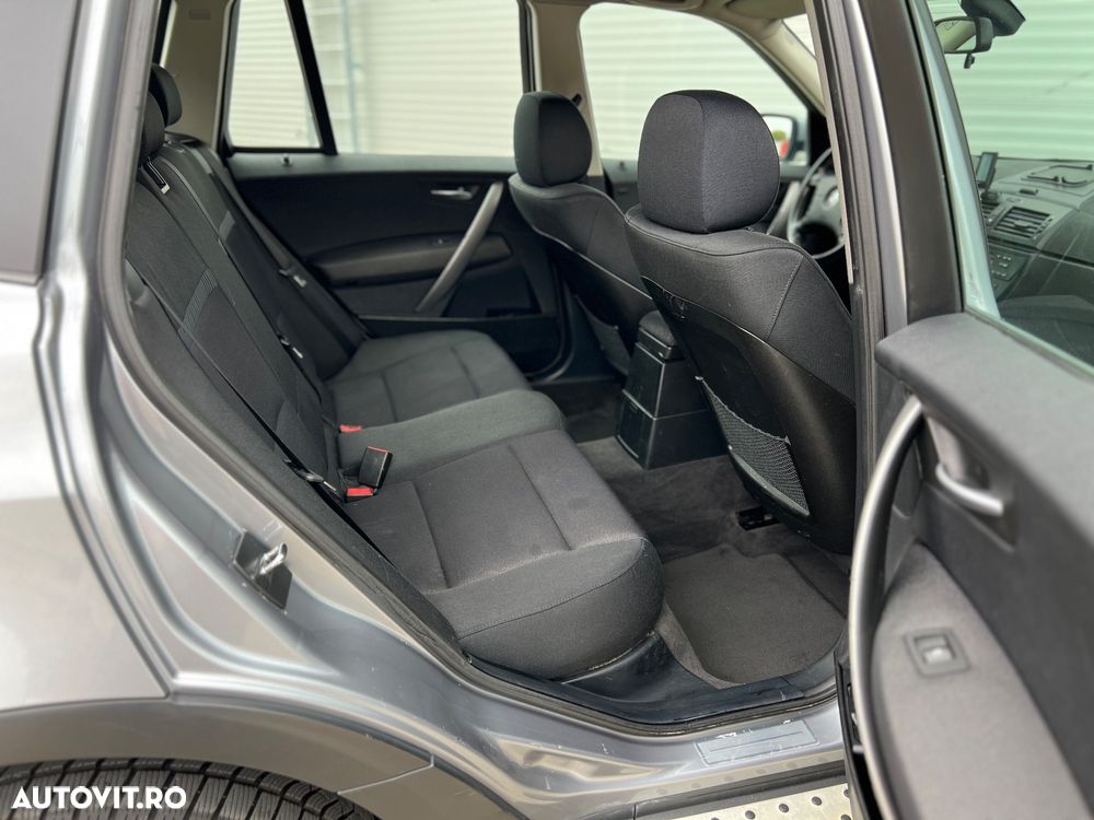 BMW X3 2.0d - 11