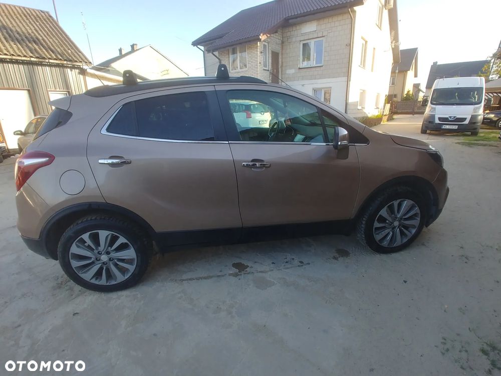 Buick Encore - 10