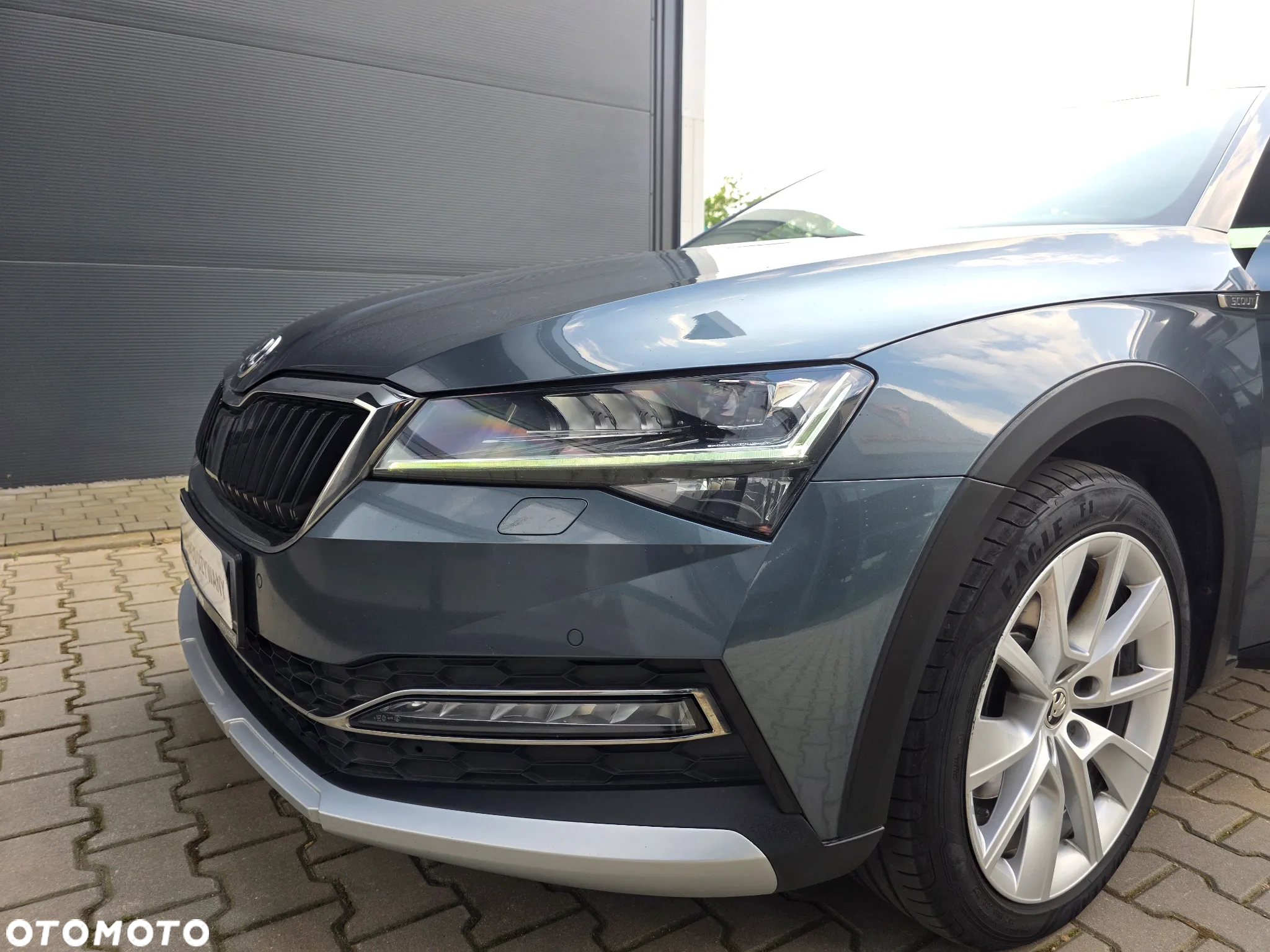 Skoda Superb 2.0 TDI SCR 4x4 Scout DSG - 31