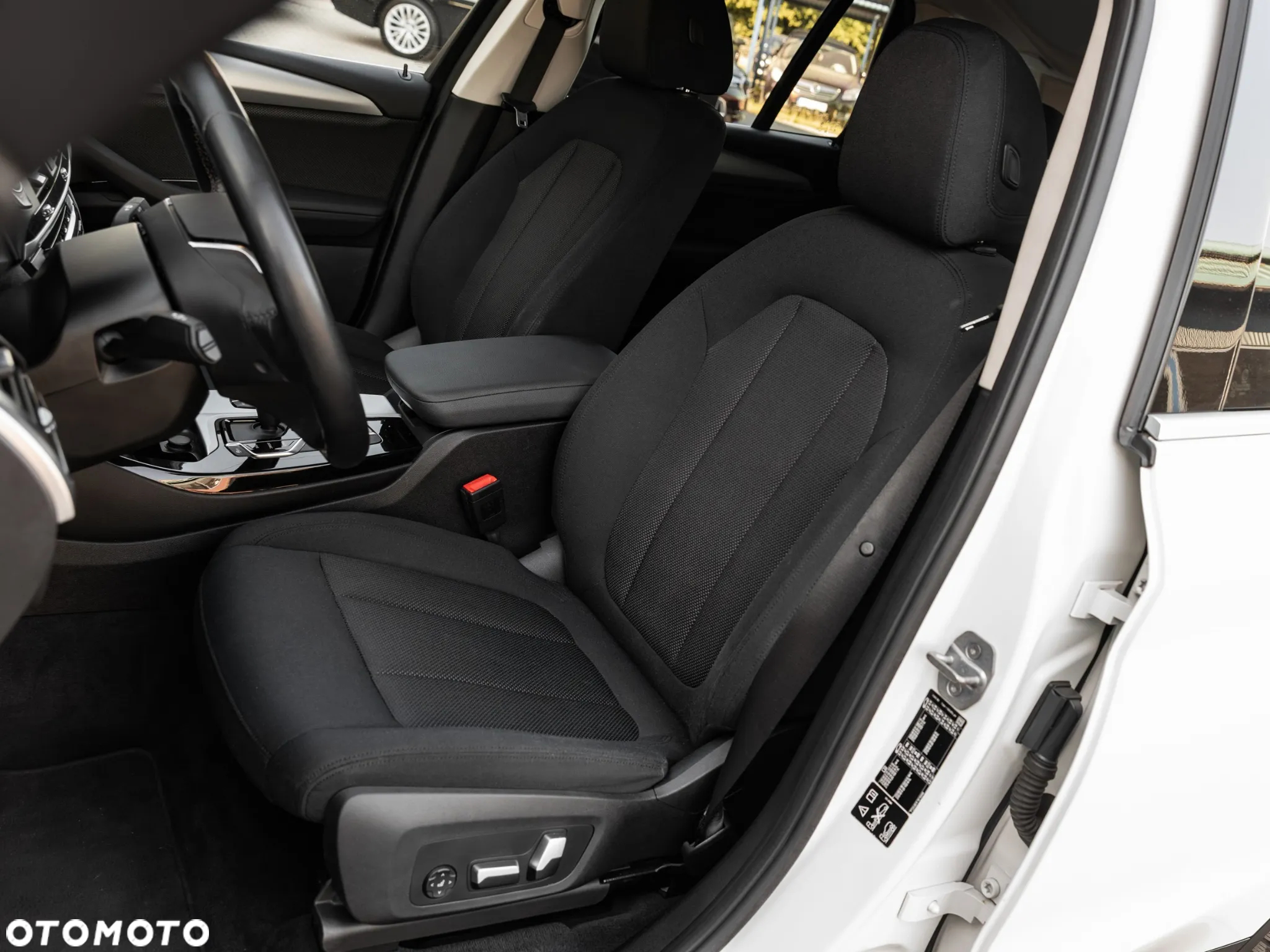 BMW X3 xDrive20i - 17